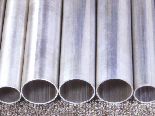 铝型材生产厂家铝型材出现氧化如何解决？
