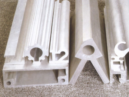深圳铝型材出现影响质量不合格的原因是什么？